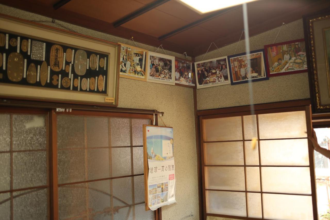 Hojo Suigun Youth Hostel Matsuyama  Bagian luar foto