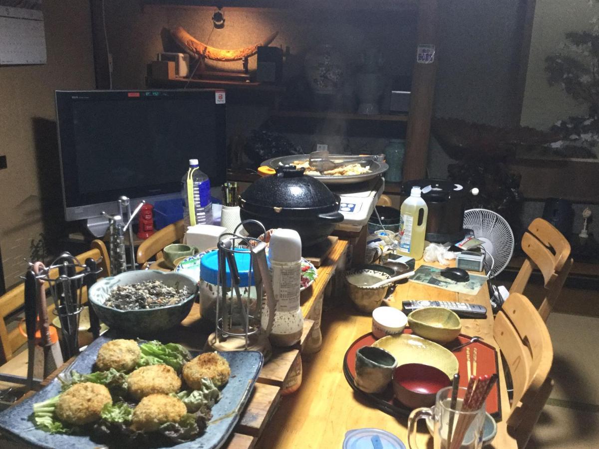 Hojo Suigun Youth Hostel Matsuyama  Bagian luar foto