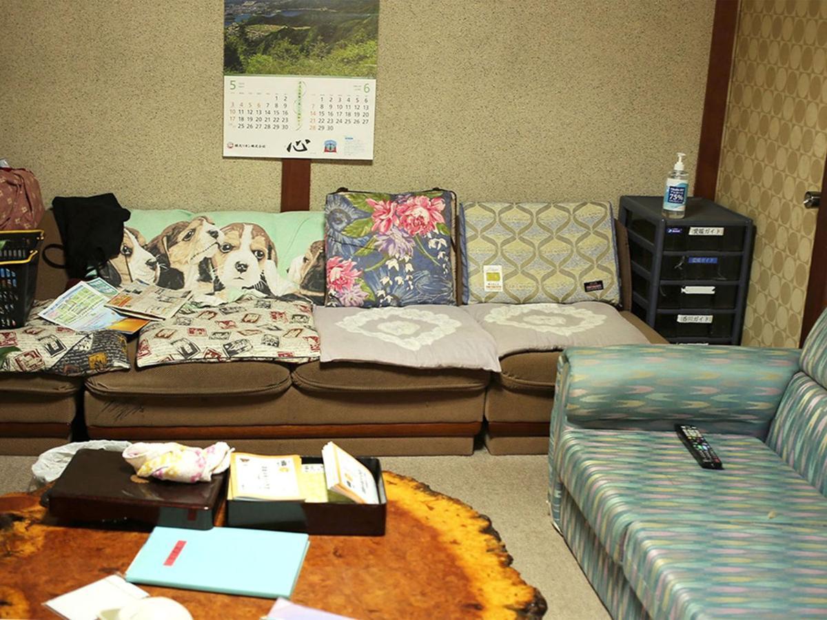Hojo Suigun Youth Hostel Matsuyama  Bagian luar foto